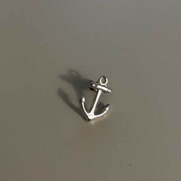 Small Anchor Stud Earrings Silver Tone Nautical Dainty Jewelry Accessory Sailor - Picture 2 of 3
